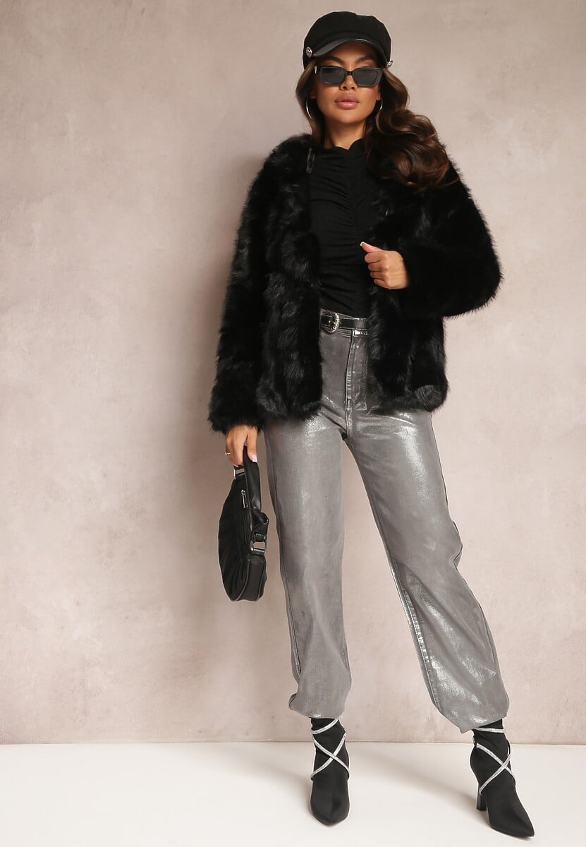 Czarna Kurtka z Futerkiem i Kapturem Haiattas