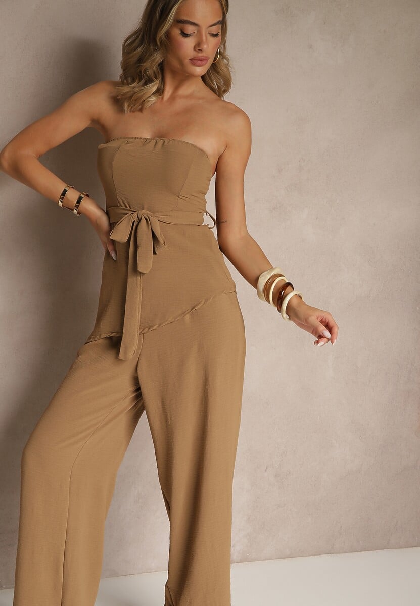 Czarny Komplet Spodnie o Szerokim Kroju i Asymetryczna Bluzka Ralinessa