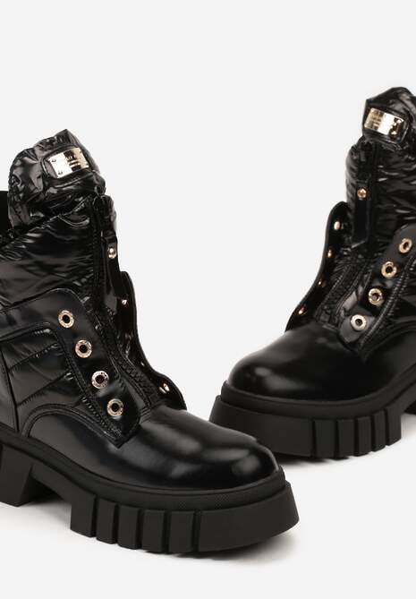 Czarne Botki na Platformie Ozdobione Pikowaniem i Tłoczoną Podeszwą Lerilisa