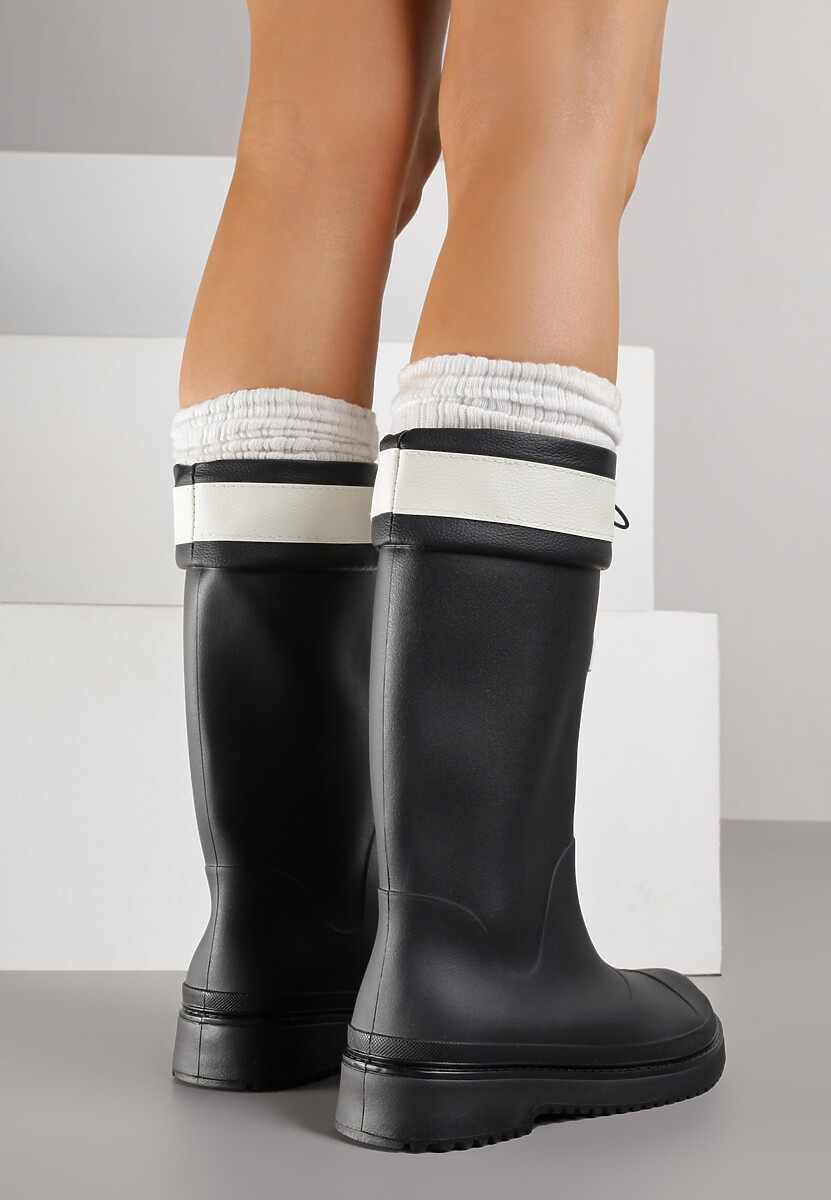 Czarne Kalosze Ozdobione Napisem ze Ściągaczem przy Cholewce Voslia