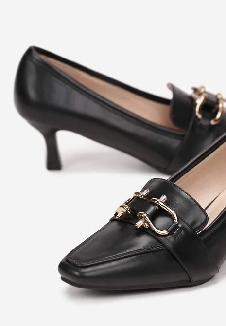 Czarne Wsuwane Czółenka na Kaczuszce z Metalową Ozdobą Terellia