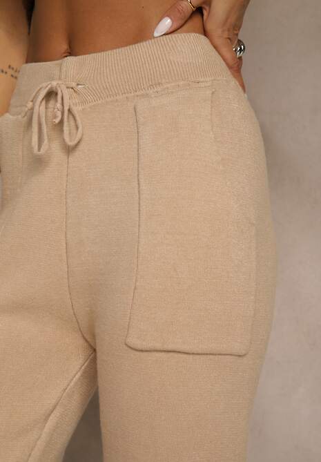 Ciemnobeżowe Spodnie z Wełną ze Sznurkiem i Ozdobnymi Kieszeniami Moneressa
