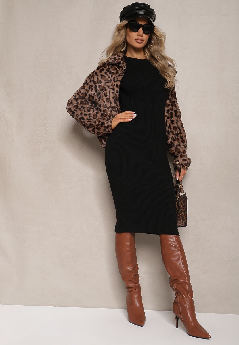 Czarna Sweterkowa Sukienka o Dopasowanym Kroju Sartana
