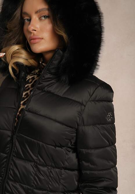 Czarna Kurtka z Odpinanym Futerkiem Taliowana o Długim Fasonie Delavira