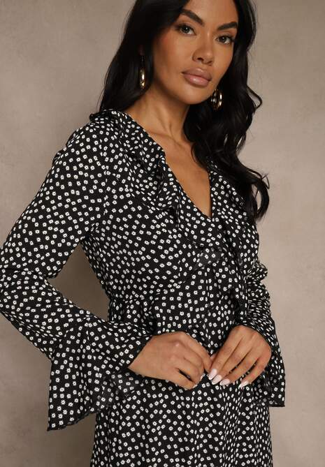 Czarna Sukienka VICES o Rozkloszowanym Fasonie z Falbankami Nevite