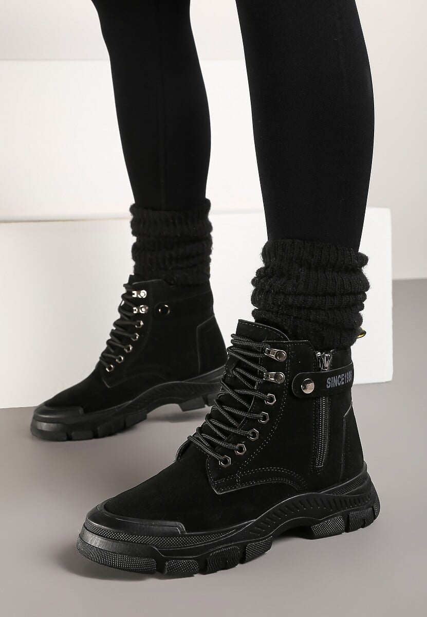 Czarne Sznurowane Botki Traperki na Grubej Podeszwie Trewenna