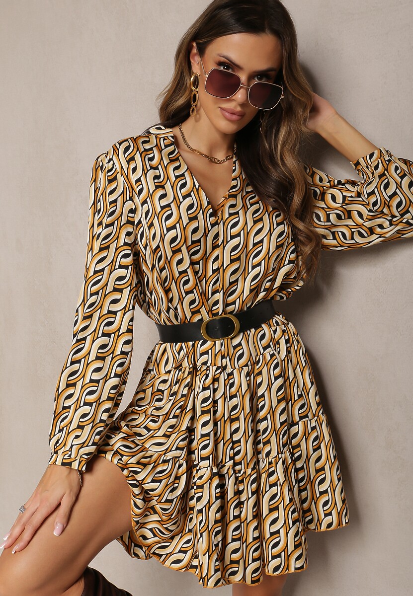 Beżowa Rozkloszowana Sukienka z Falbanką i Dekoltem w Serek Sekele