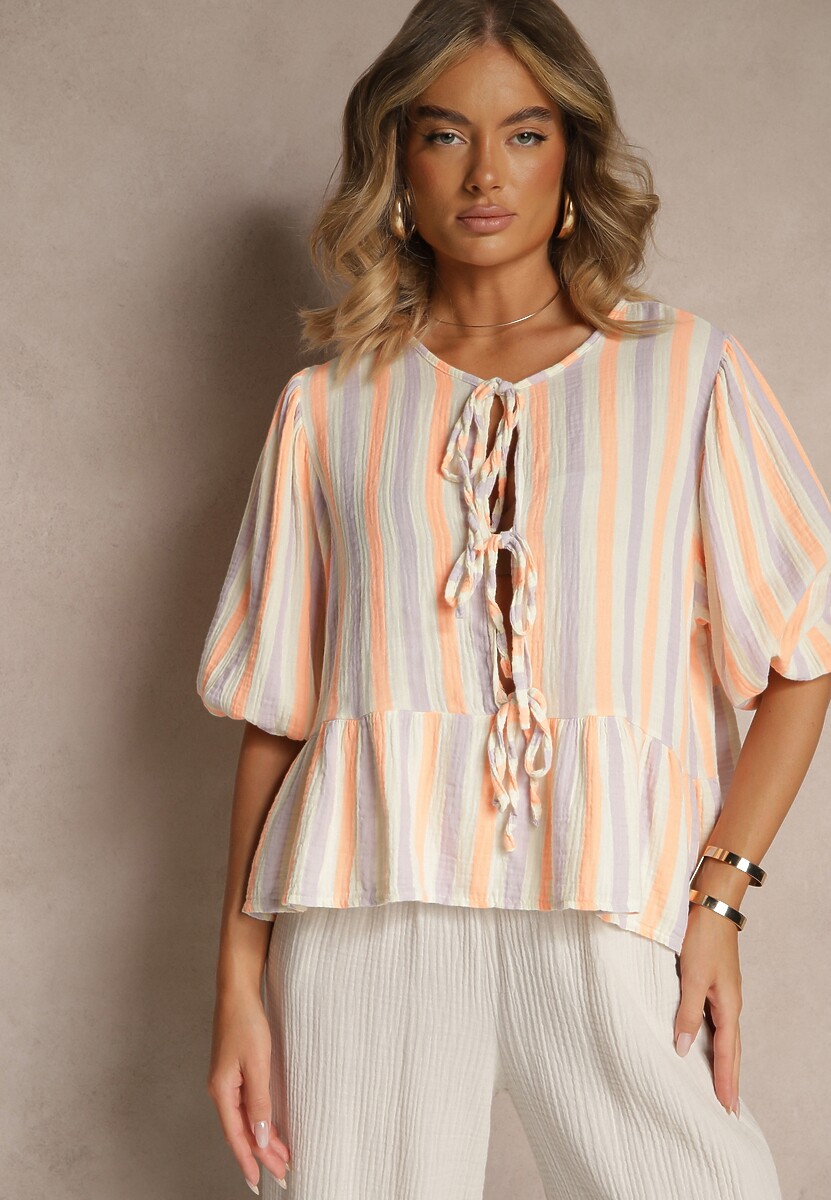 Różowa Bluzka z Bawełny w Prążki Zdobiona Wiązaniem i Falbaną Farettia