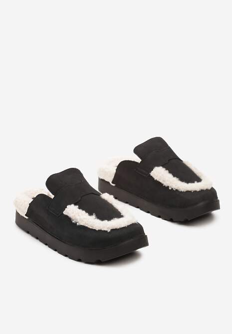Czarne Klapki na Platformie Ozdobione Paskiem i Futerkiem w Stylu Baranka Islinna