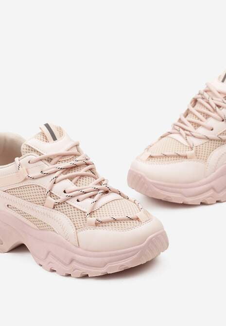 Różowe Sneakersy na Masywnej Podeszwie z Siateczkowym Wstawkami i Ozdobnymi Sznurówkami Ollavia