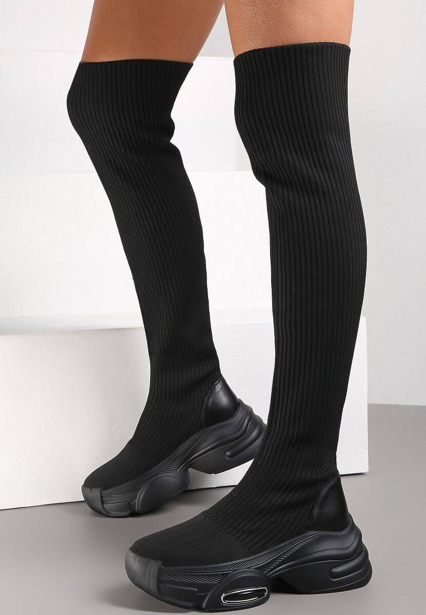 Czarne Kozaki z Elastyczną Prążkowaną Cholewką za Kolano Phoimia