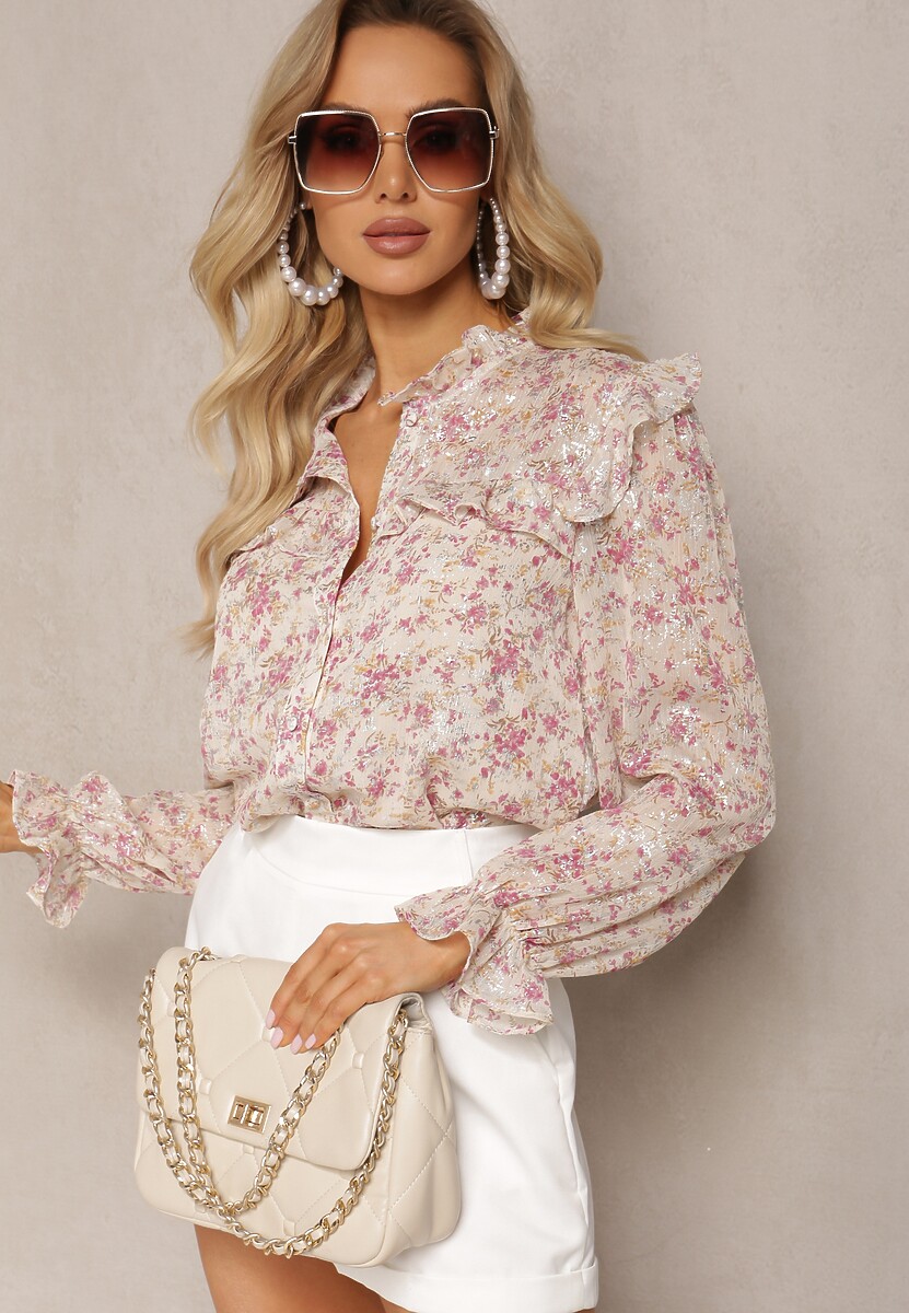 Jasnobeżowa Koszula w Kwiaty ze Stójką Falbankami i Połyskującym Zdobieniem Blemia