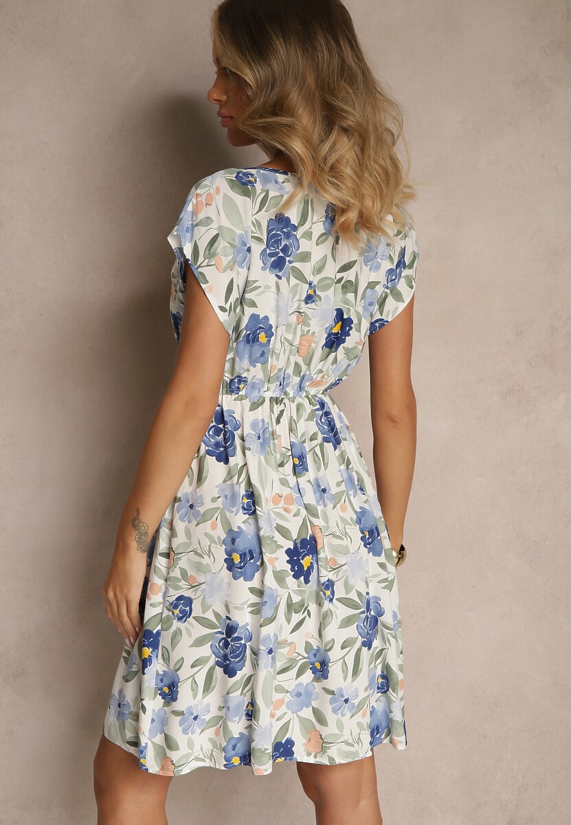 Niebieska Rozkloszowana Sukienka z Bawełną w Kwiaty Talisenia