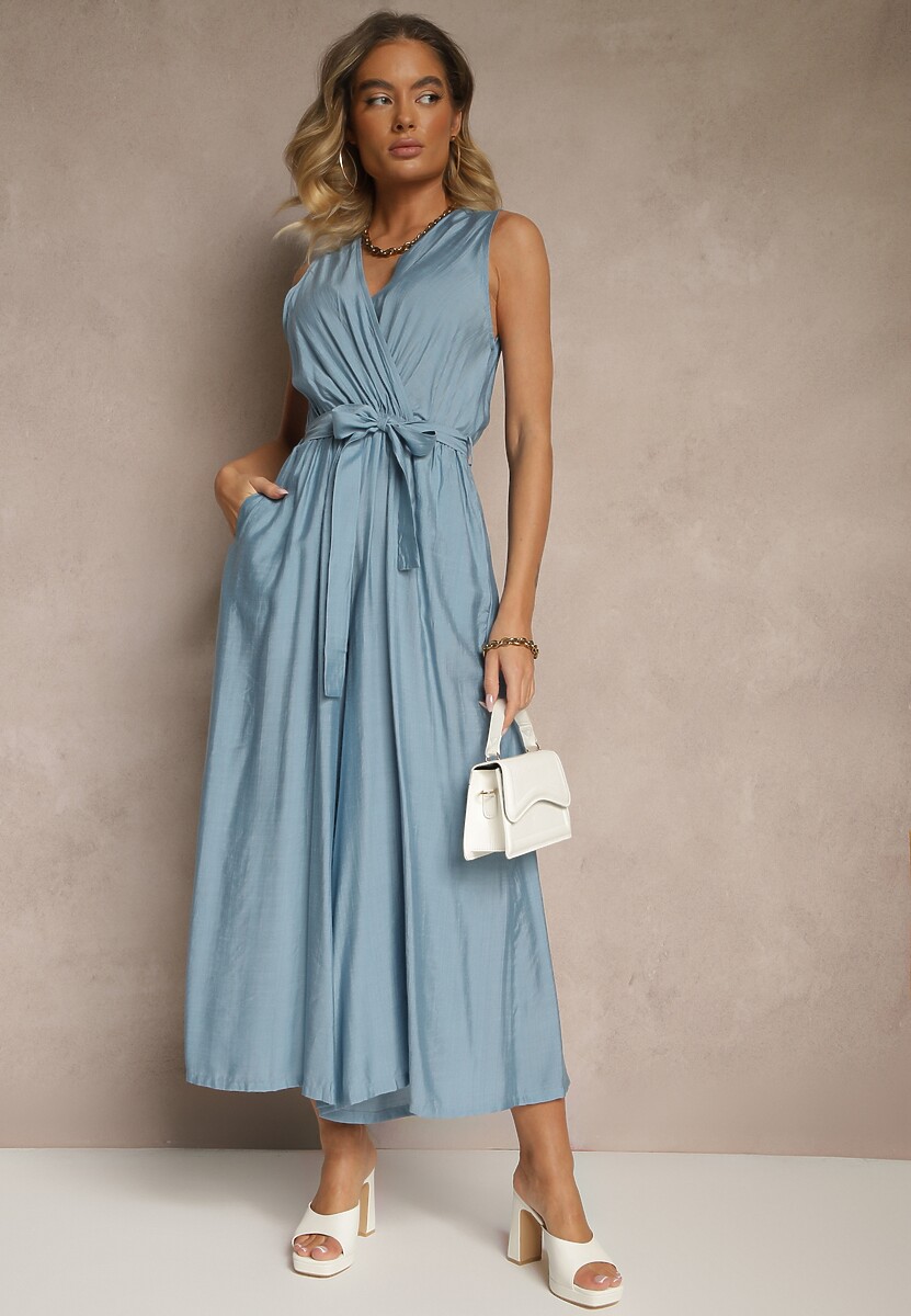 Niebieski Kombinezon Taliowany z Wiskozą Ozdobiony Paskiem Evintria