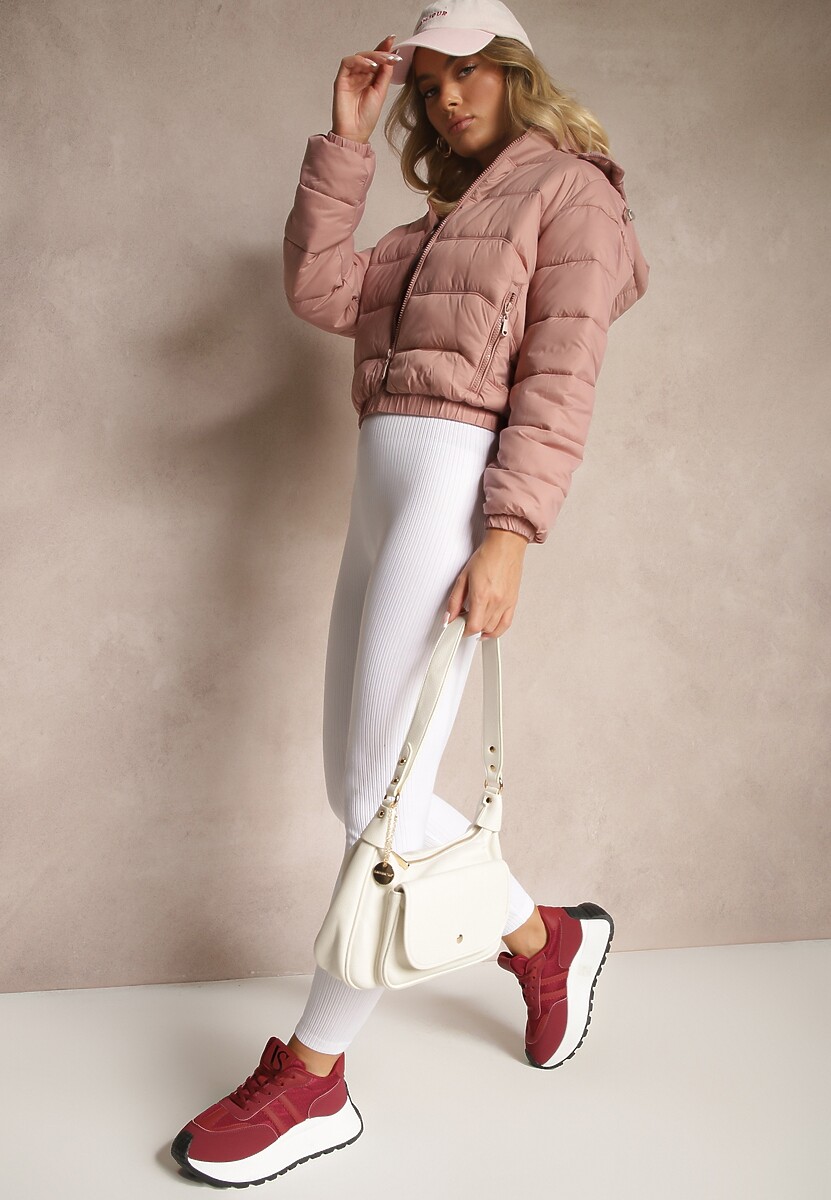 Ciemnoróżowa Kurtka z Odpinanym Kapturem Ozdobiona Pikowaniem Jolvesa