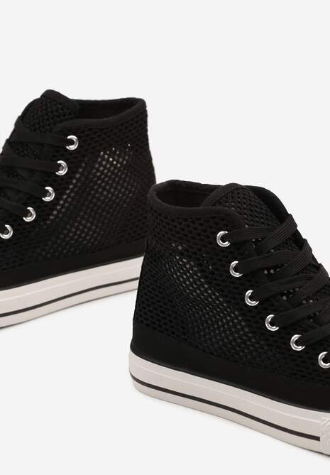 Czarne Trampki za Kostkę z Perforacją Welagia