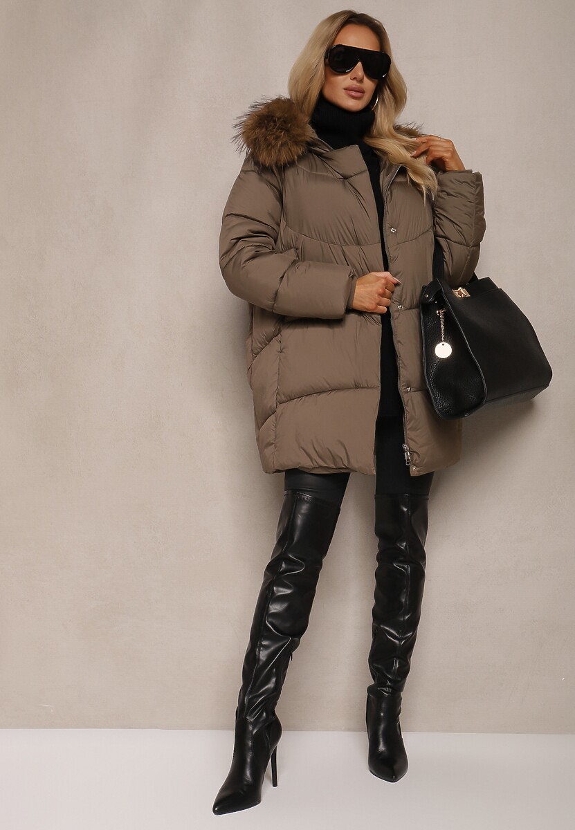 Ciemnozielona Kurtka z Pikowanymi Przeszyciami z Kapturem z Odpinanym Futrem Wiązana w Talii Issarelia