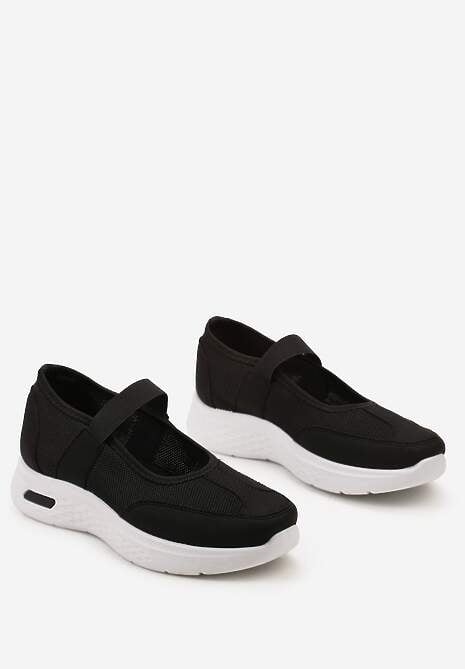 Czarne Tenisówki na Płaskiej Podeszwie z Perforacją i Elastyczną Wstawką Xolema