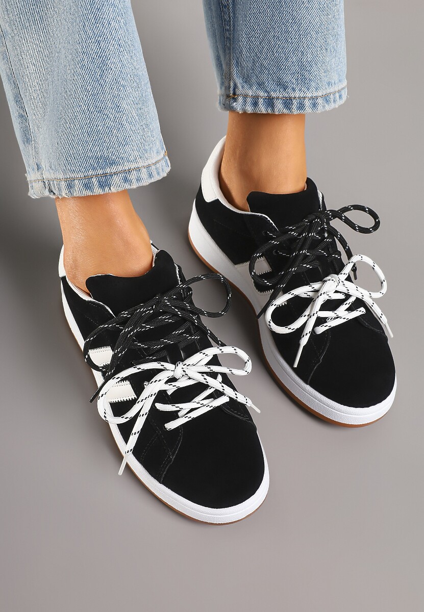 Czarne Sneakersy Ozdobione Geometrycznym Motywem Telindrela