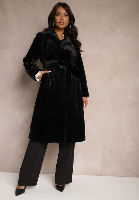 Czarny Szlafrokowy Płaszcz Wiązany w Talii z Futerka Izalora