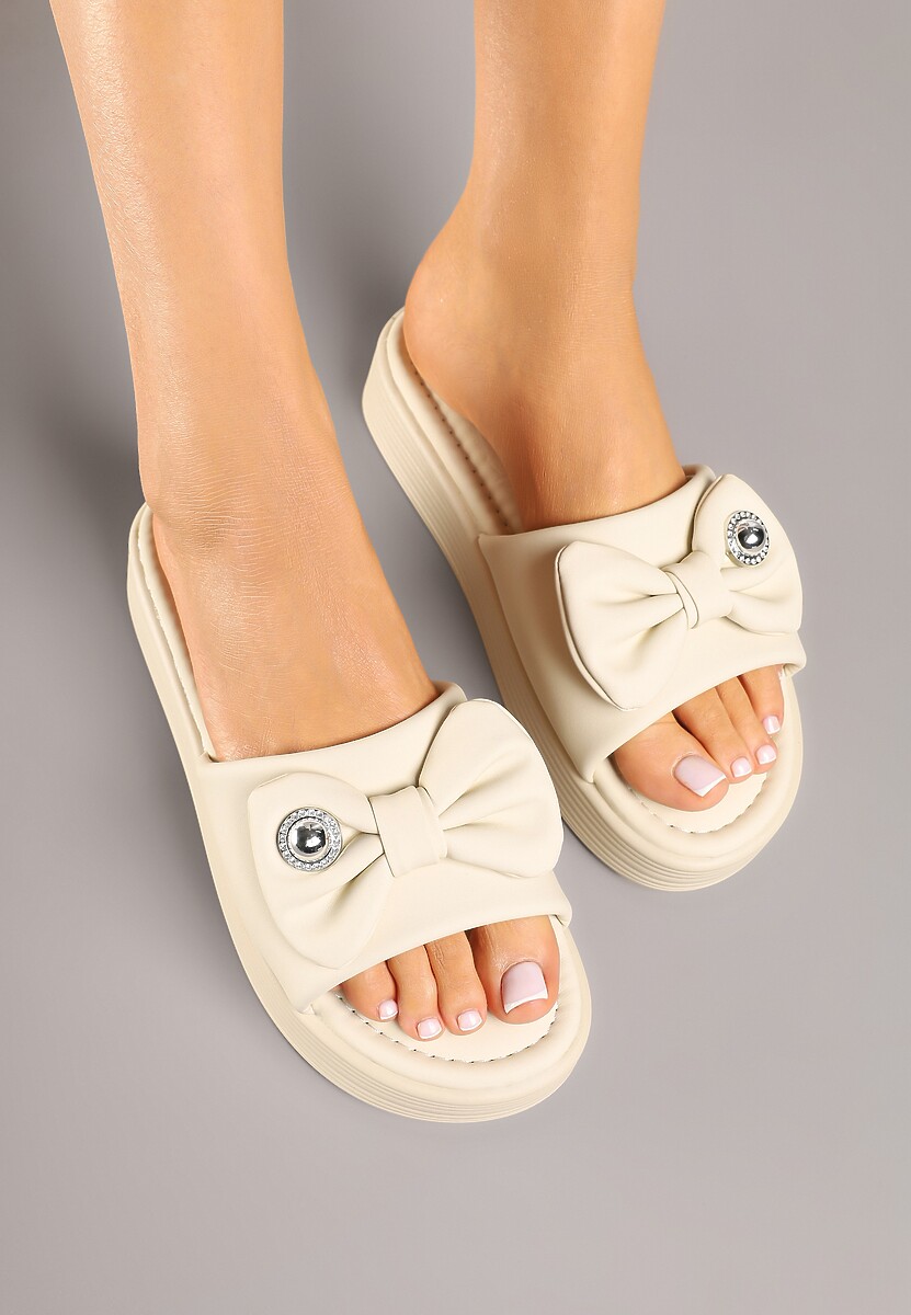 Beżowe Klapki na Niskiej Platformie z Kokardą Meririela