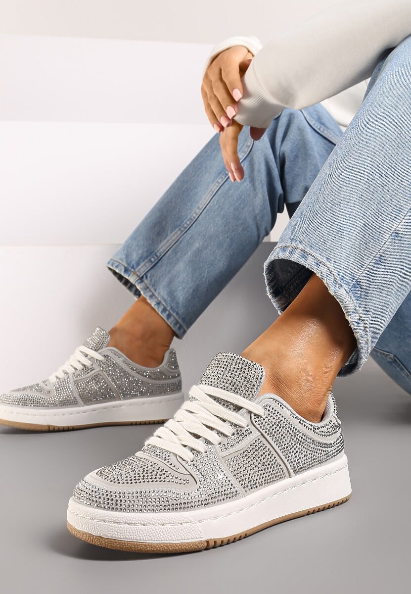 Szare Sneakersy na Płaskiej Podeszwie Wykończone Cyrkoniami Vlisina