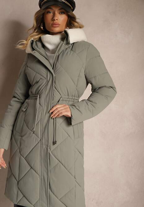 Zielona Kurtka z Kapturem Ozdobiona Pikowaniem Sznurkami w Pasie i Kołnierzem Ellariana