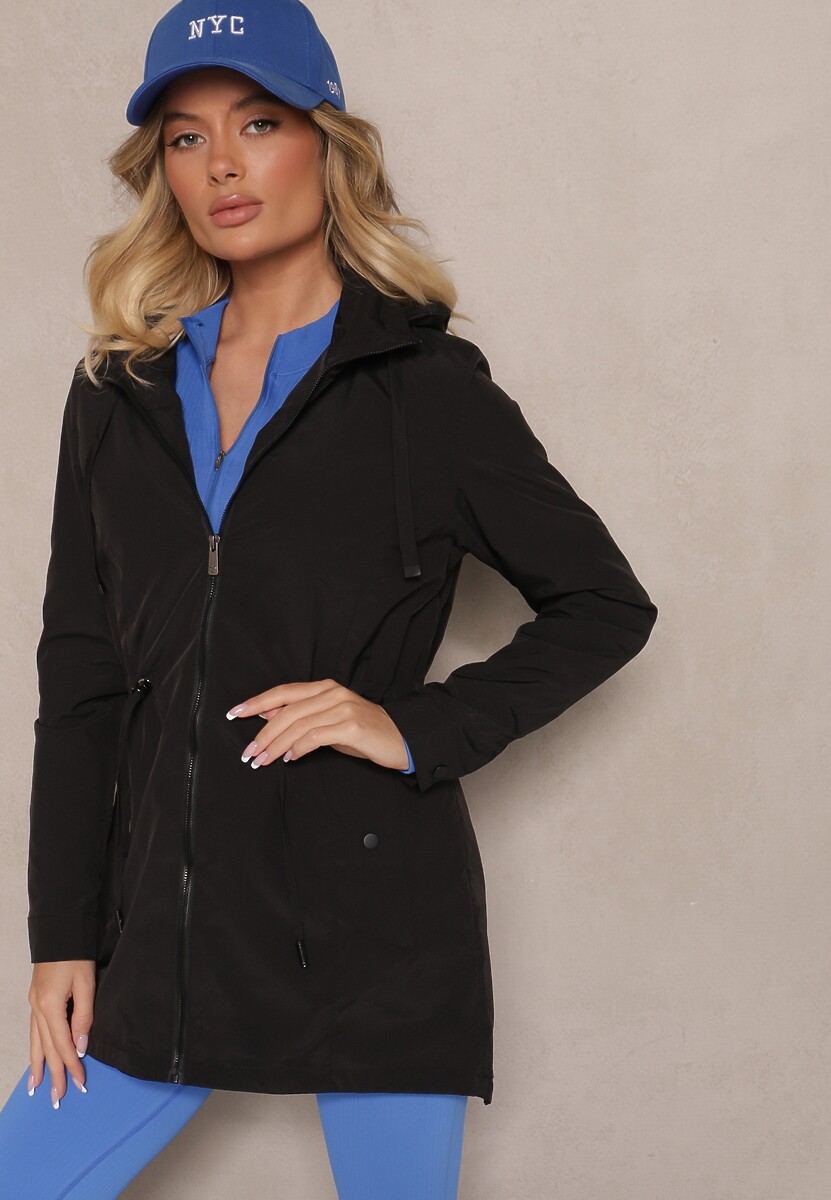 Czarna Przejściowa Kurtka o Fasonie Parki ze Ściągaczem w Talii Zolidi