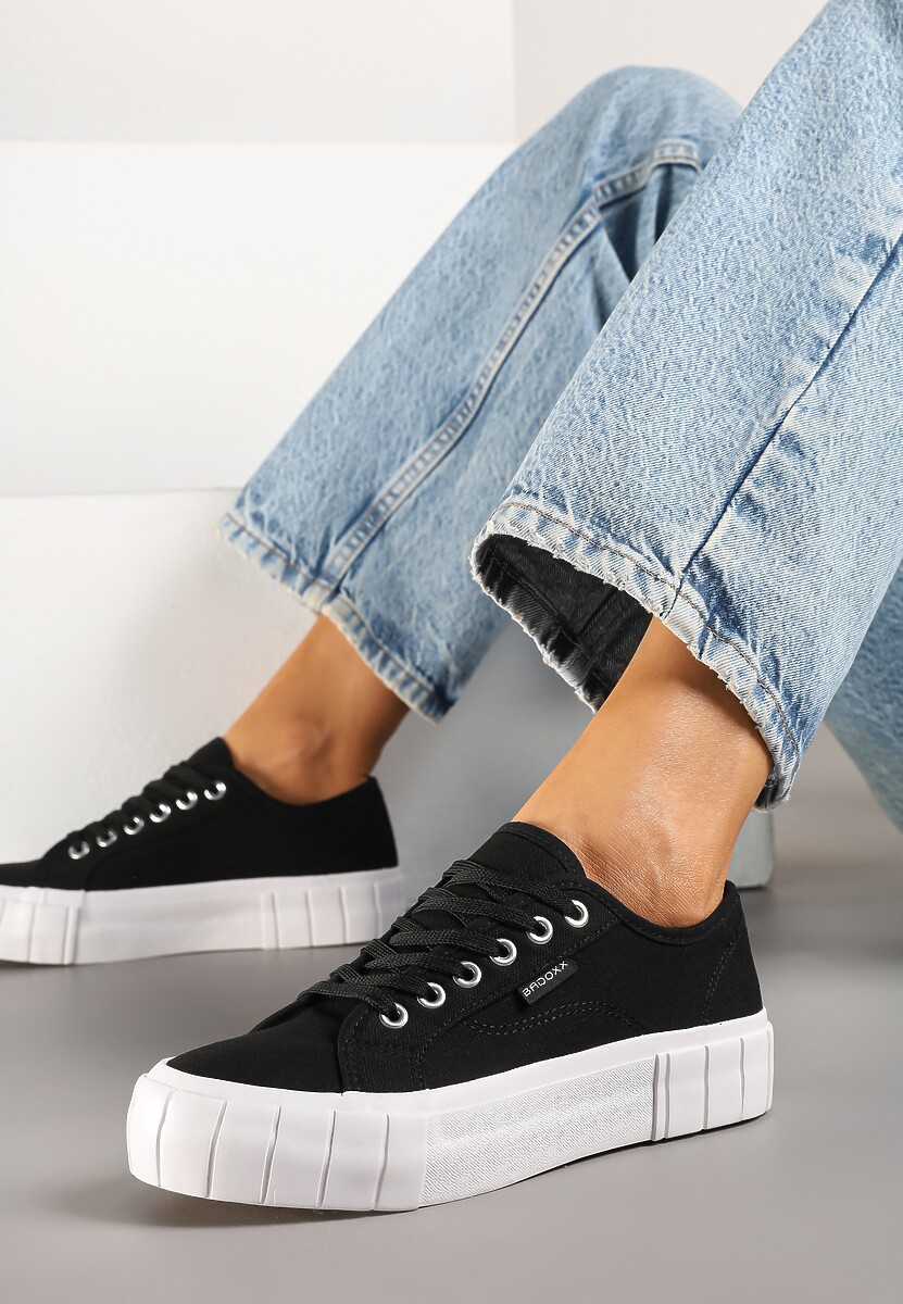 Czarno-Białe Trampki na Tłoczonej Platformie Maivoria