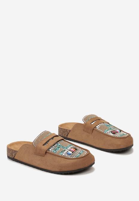 Ciemnobeżowe Klapki Mule z Koralikami na Zakrytym Nosku Aserhia