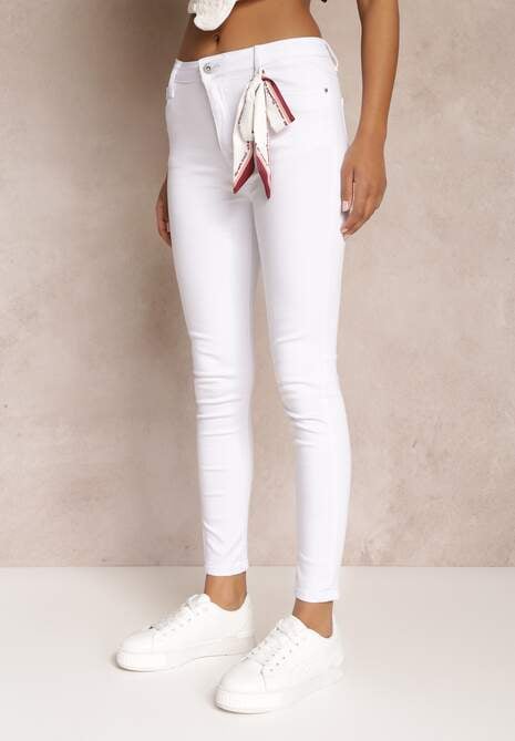 Białe Spodnie Skinny z Wysokim Stanem i Ozdobną Chustką Hyadia