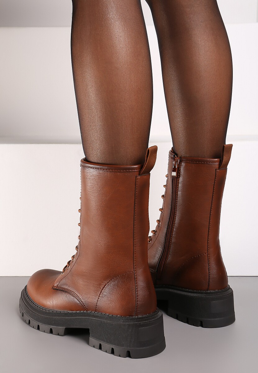 Jasnobrązowe Botki na Płaskiej Podeszwie Ozdobione Wiązaniem Laolin