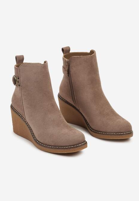 Ciemnobeżowe Botki na Koturnie z Klamrą Mivanora