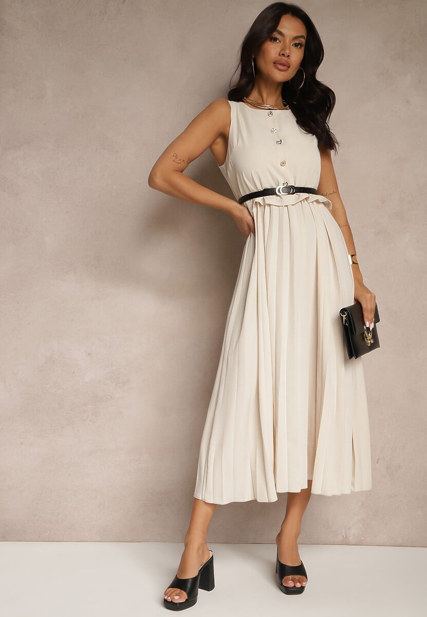 Beżowa Plisowana Sukienka o Rozkloszowanym Kroju Bez Rękawów z Paskiem z Klamrą Iffule