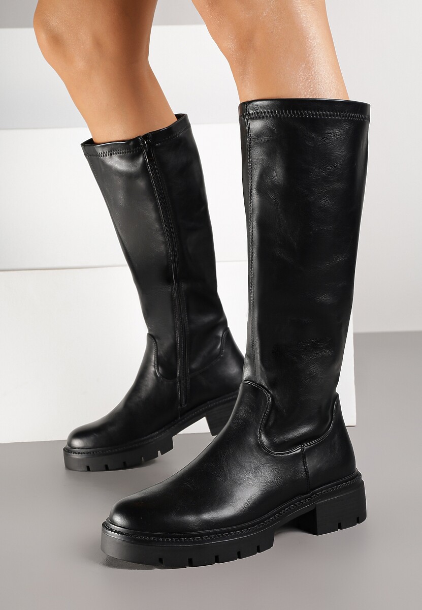 Czarne Kozaki z Gładką Cholewką w Minimalistycznym Stylu Acordia