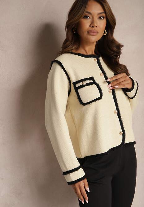 Jasnobeżowy Rozpinany Kardigan w Eleganckim Stylu z Nitami i Lamówką Irinalea