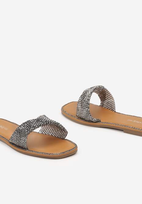 Czarne Klapki z Otwartym Noskiem Ozdobione Cyrkoniami Ramilde