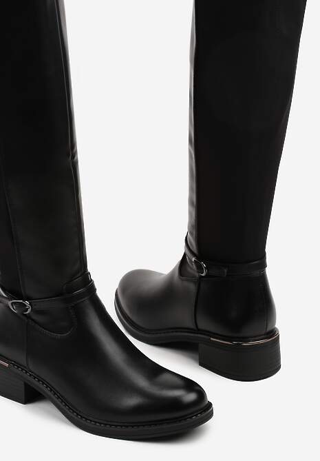 Czarne Kozaki Typu Oficerki z Klamrą na Pasku Esillea