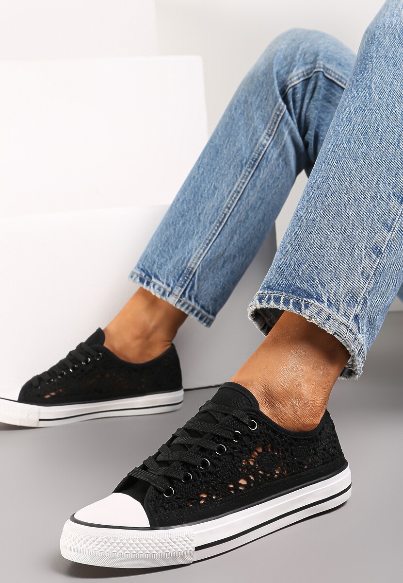 Czarne Trampki z Krótką Ażurową Cholewką Paerina