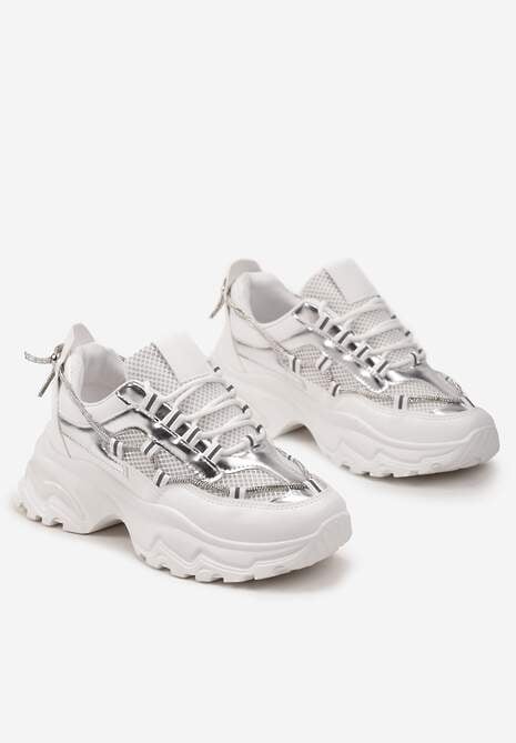 Białe Sneakersy z Ozdobnym Sznurkiem i Cyrkoniami na Grubej Podeszwie Fionalee