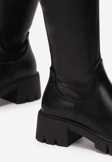 Czarne Kozaki za Kolano z Imitacji Skóry na Grubej Podeszwie z Suwakiem Ariuka