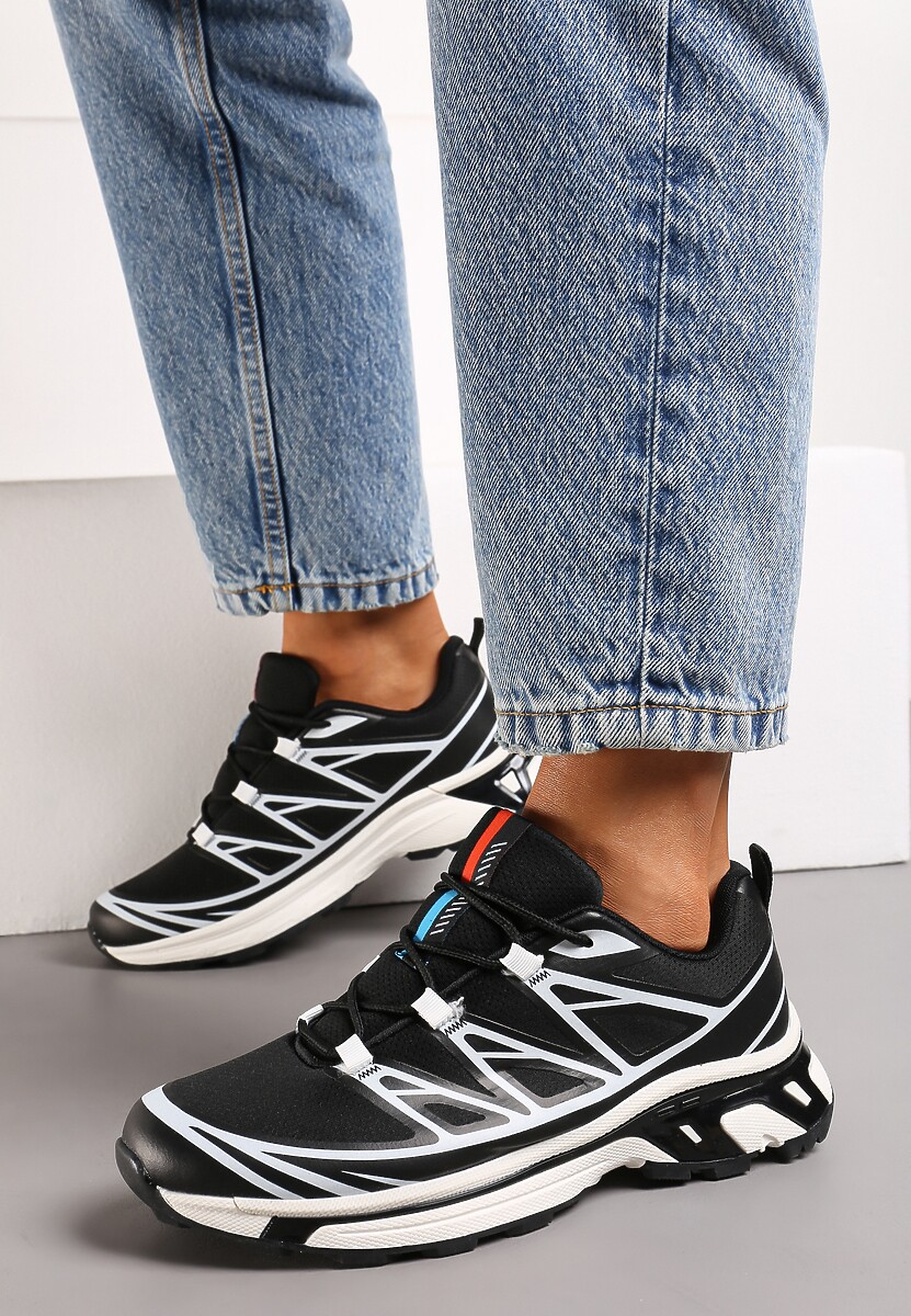 Czarne Sneakersy z Ozdobnymi Wstawkami i Ściąganą Gumką Aineri