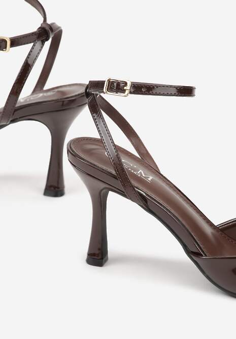 Brązowe Sandały na Szpilce z Paskiem z Klamerką i Lakierowanym Połyskiem Celafere