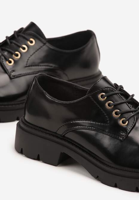 Czarne Półbuty na Platformie z Tłoczeniem Delmiene