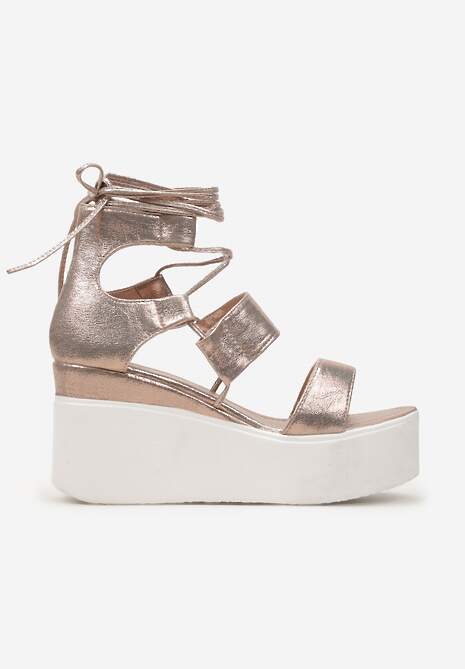 Szampańskie Sandały na Koturnie z Wiązaniem wokół Łydki Scadira