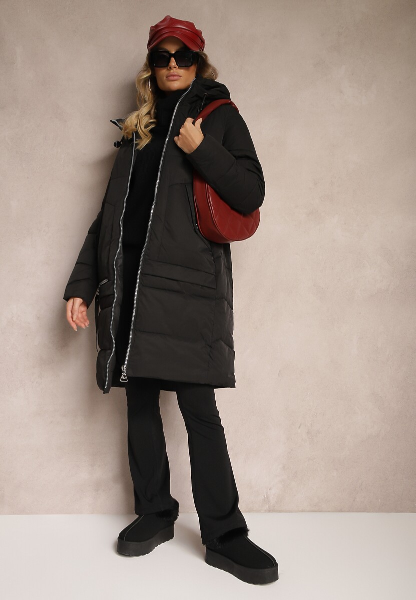 Czarna Kurtka z Pikowaniem o Prostym Fasonie z Kapturem Kieszeniami i Ozdobnym Suwakiem Mirimae