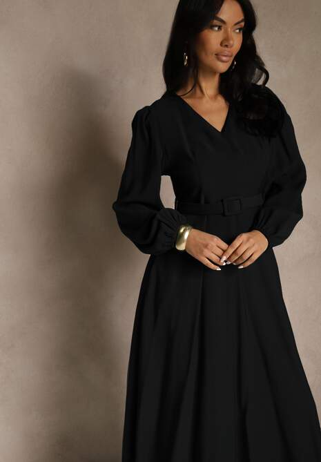 Czarna Rozkloszowana Sukienka z Wiskozy z Paskiem ze Sprzączką Orille