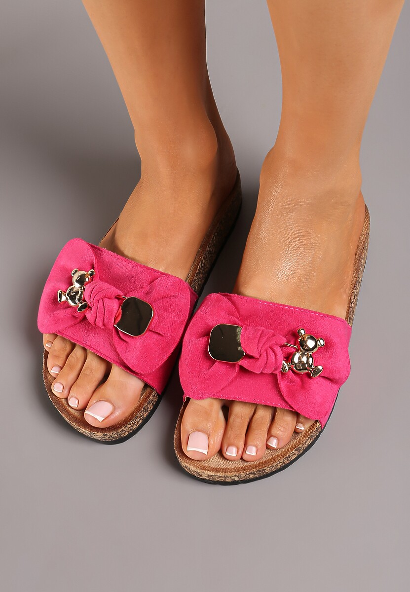 Fuksjowe Klapki na Płaskiej Podeszwie z Ekozamszu z Kokardą i Metalową Ozdobą Vrinna