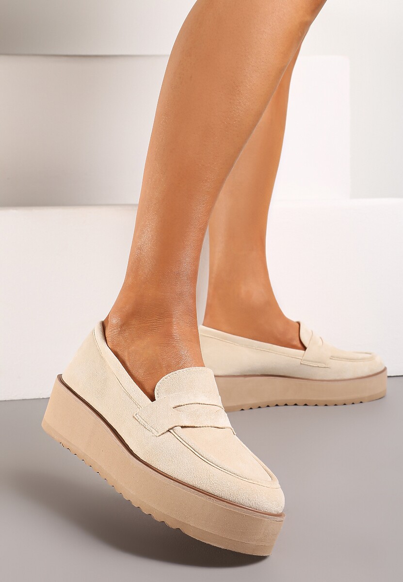 Beżowe Półbuty w Stylu Mokasynów z Imitacji Zamszu na Platformie Vhisper