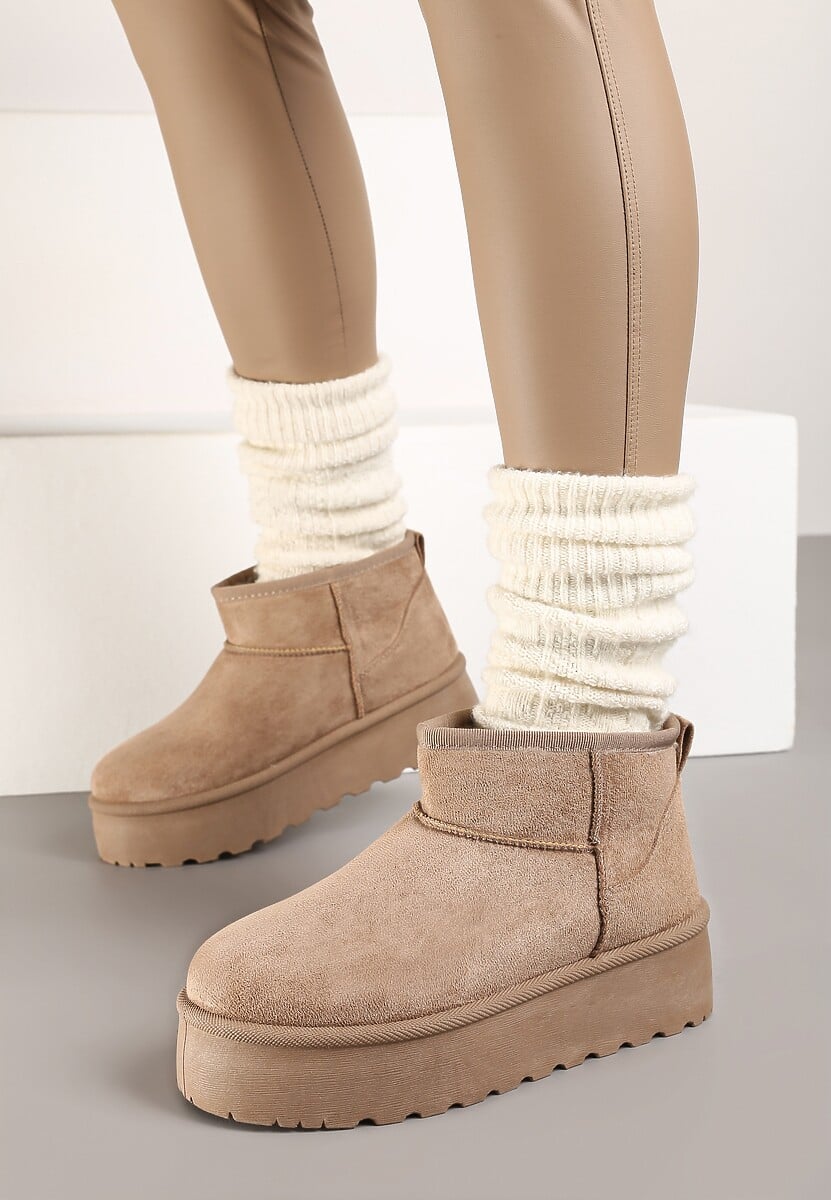 Ciemnobeżowe Śniegowce z Imitacji Zamszu na Platformie z Niską Cholewką Reanirae